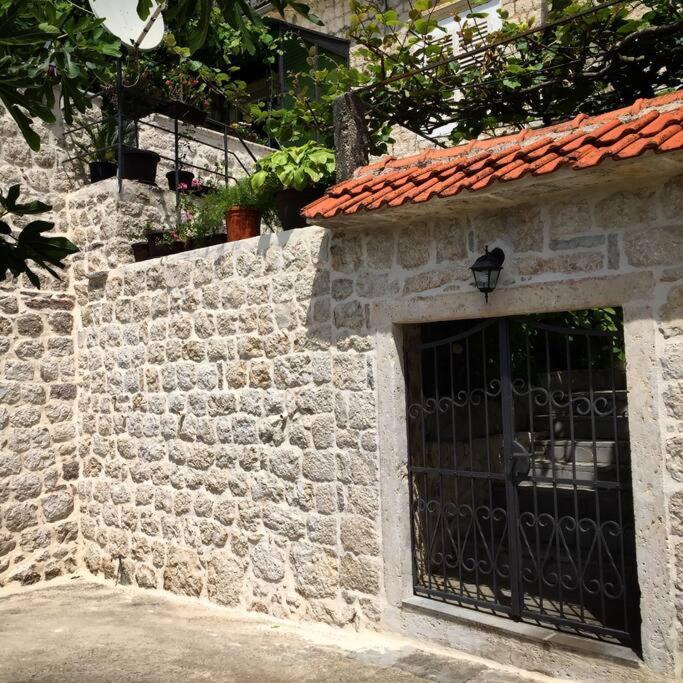 Apartment Terazza Di Ljuta Kotor Exterior foto